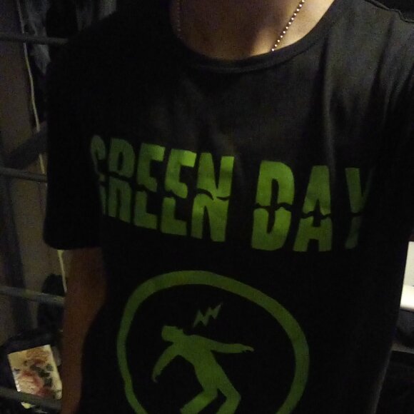 Meet your Posher, Farrah - Picture 1 of 1